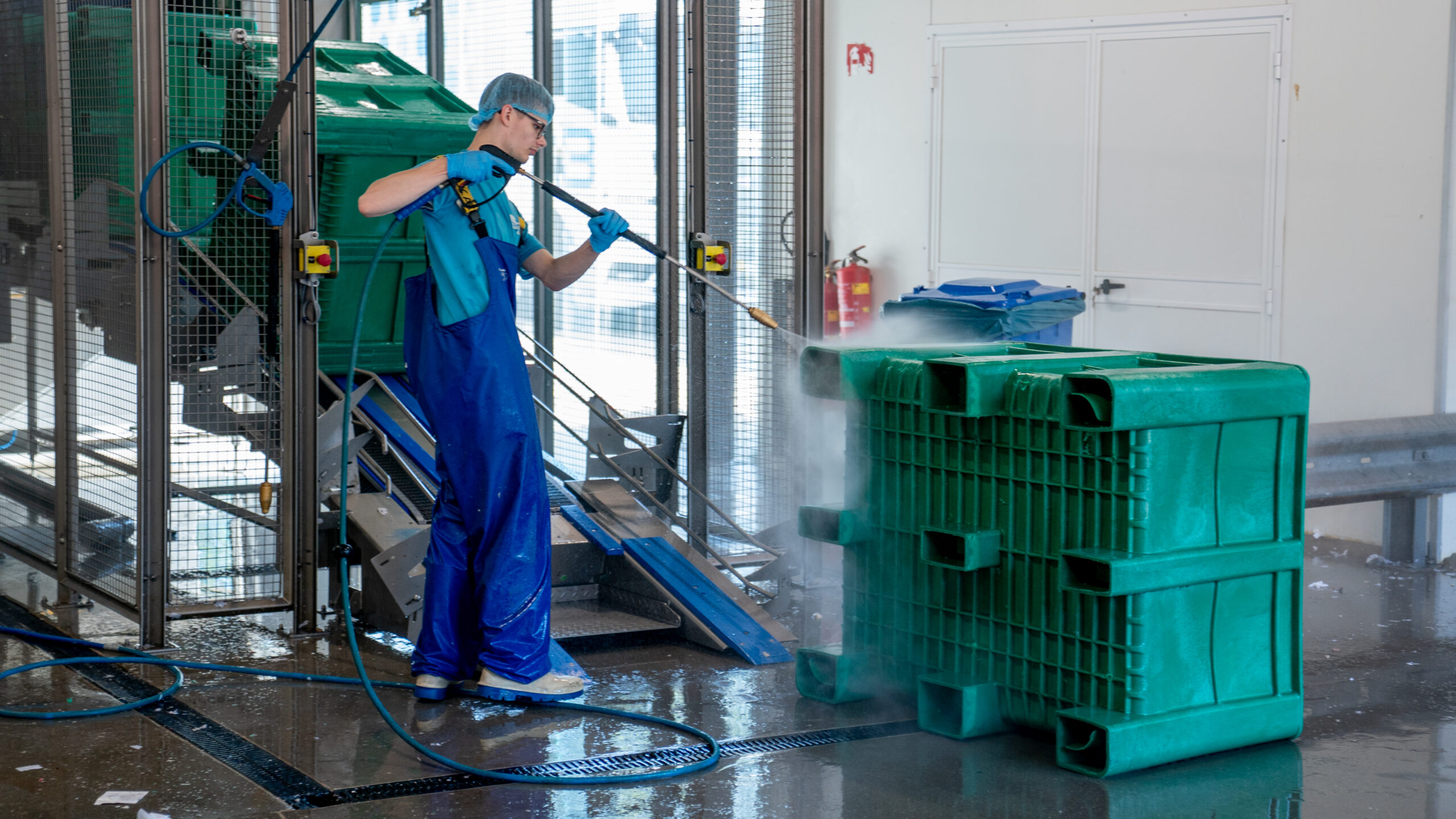 CleanWash - Kratten wasserij - Hoogeveen - Drenthe - Noord-Nederland 